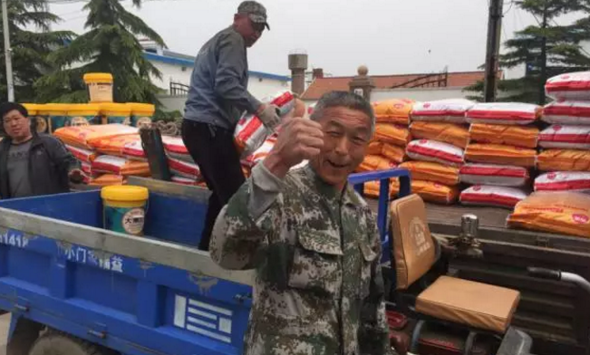 郭宁农资送货啦！小编数钱啦！数到手抽筋！